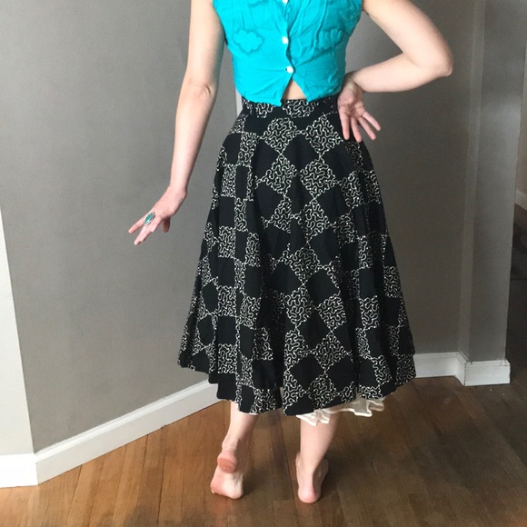 Vintage circle skirt - Picture 2 of 3